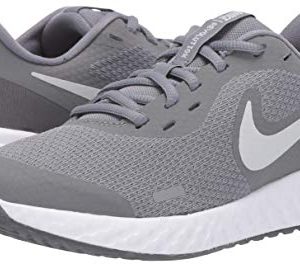 Nike Unisex-Kid's Revolution 5 Grade School Running Shoe